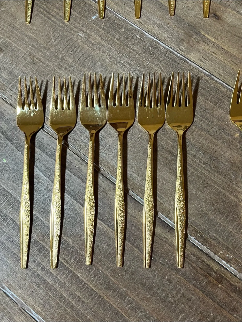 N/A vintage gold